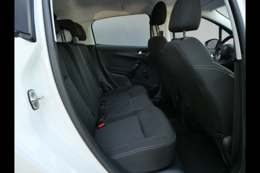 Peugeot 208 1.2 PURETECH BLUE LION | 5-DRS | CARPLAY | ALL-SEASON | CRUISE | RIEM V.V.!!