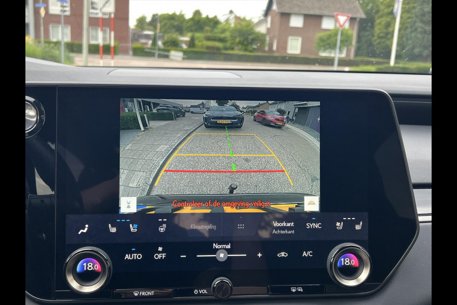 Lexus RX 450h+ AWD F Sport Design | Eerste eigenaar, Trekhaak, Leer, 21 inch, Stoelventilatie, Stuurverwarming, Geheugenfunctie, Head up
