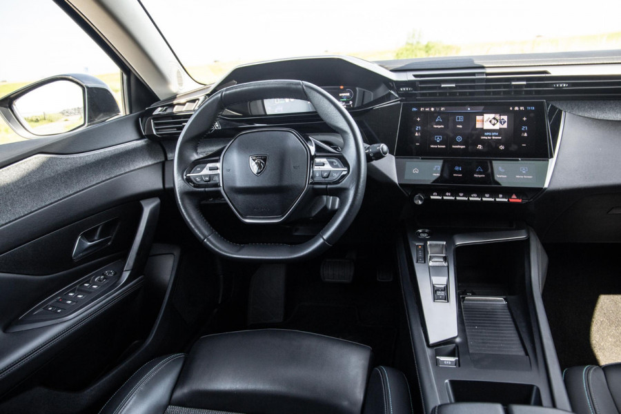 Peugeot 308 1.6 HYbrid 180 Allure Pack Business AIRCO / CRUISE CONTROLE / CARPLAY / PLUG IN HYBRID / STOELVERWARMING