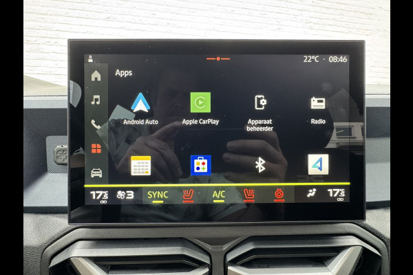 Dacia Bigster 1.8 Hybrid 155 Expression 360 Camera Navi clima stoel/stuur verw. Carplay Fabrieksgarantie t/m 09-2028