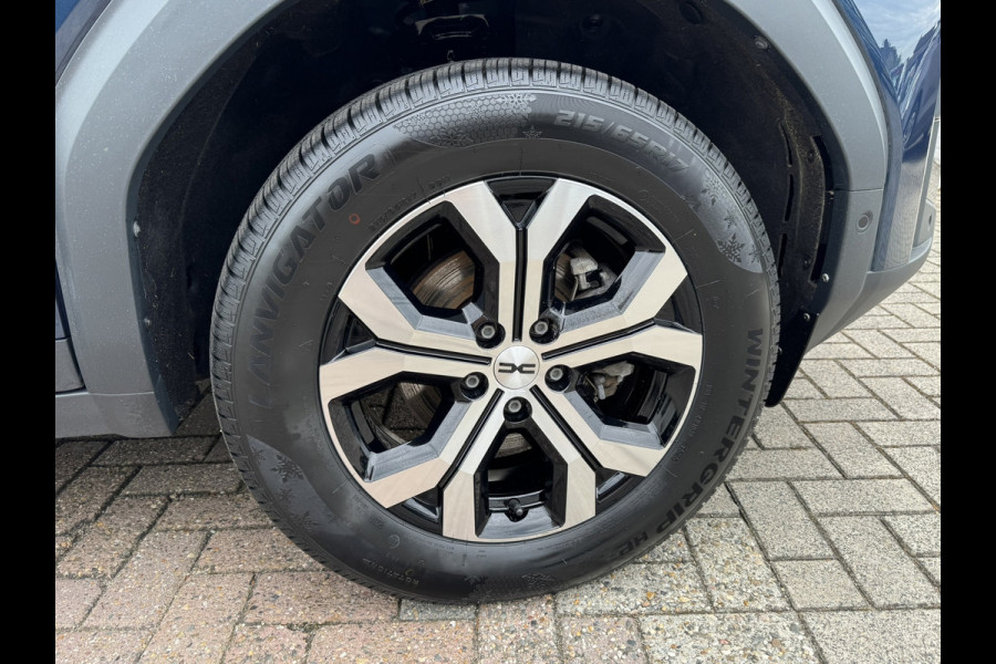 Dacia Bigster 1.8 Hybrid 155 Expression 360 Camera Navi clima stoel/stuur verw. Carplay Fabrieksgarantie t/m 09-2028