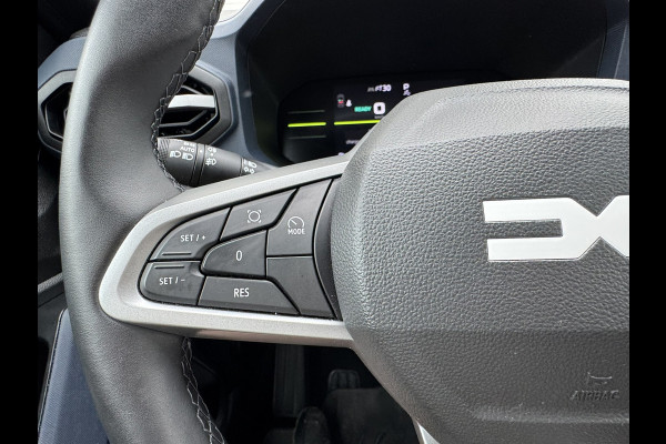 Dacia Bigster 1.8 Hybrid 155 Expression 360 Camera Navi clima stoel/stuur verw. Carplay Fabrieksgarantie t/m 09-2028