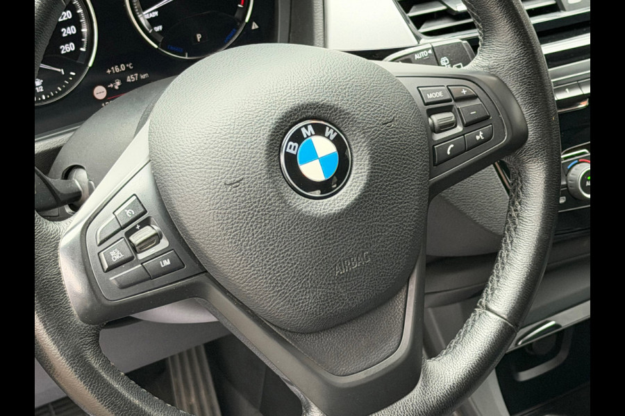 BMW X1 XDrive25e Edition 221 Pk | Voll Leder | Navigatie | Clima | Cruise | Trekhaak | 17".