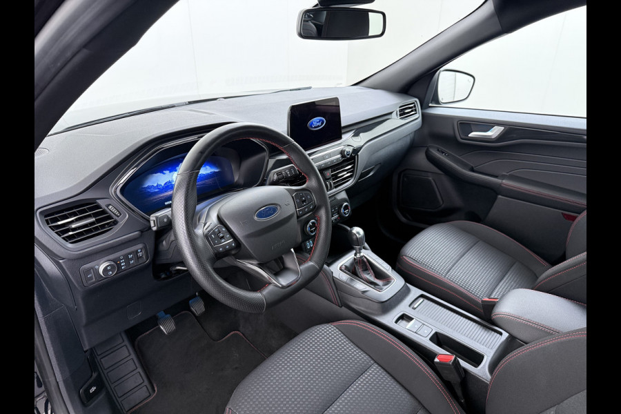 Ford Kuga 1.5T 150PK ST-Line Trekhaak Adap.Cruise Stoel+Stuur+Achterbank+Voorruitverwarming Elek.Achterklep Camera Apple Carplay/Android A Lmv 18" DAB Bluetooth Parkeerhulp Led Lane Assist Isofix Road Edge Detection WiFi 1.800KG Trekgewicht