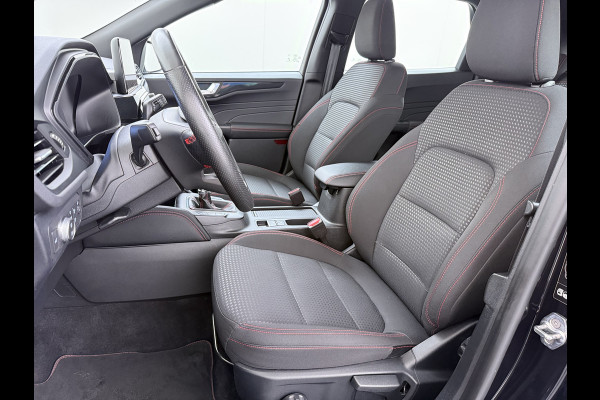 Ford Kuga 1.5T 150PK ST-Line Trekhaak Adap.Cruise Stoel+Stuur+Achterbank+Voorruitverwarming Elek.Achterklep Camera Apple Carplay/Android A Lmv 18" DAB Bluetooth Parkeerhulp Led Lane Assist Isofix Road Edge Detection WiFi 1.800KG Trekgewicht