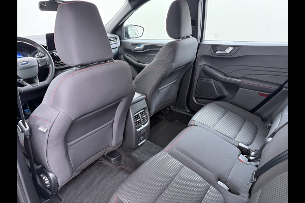 Ford Kuga 1.5T 150PK ST-Line Trekhaak Adap.Cruise Stoel+Stuur+Achterbank+Voorruitverwarming Elek.Achterklep Camera Apple Carplay/Android A Lmv 18" DAB Bluetooth Parkeerhulp Led Lane Assist Isofix Road Edge Detection WiFi 1.800KG Trekgewicht