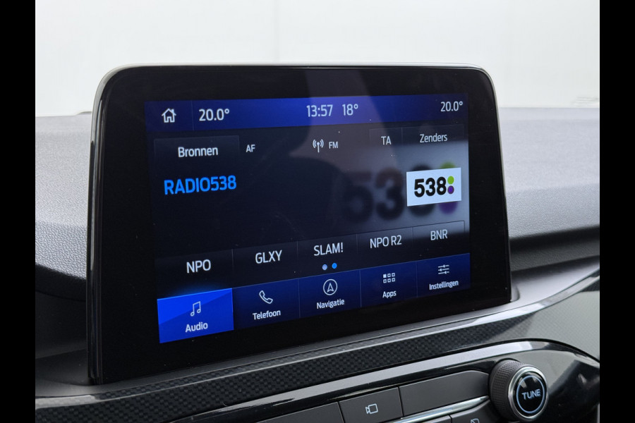 Ford Kuga 1.5T 150PK ST-Line Trekhaak Adap.Cruise Stoel+Stuur+Achterbank+Voorruitverwarming Elek.Achterklep Camera Apple Carplay/Android A Lmv 18" DAB Bluetooth Parkeerhulp Led Lane Assist Isofix Road Edge Detection WiFi 1.800KG Trekgewicht