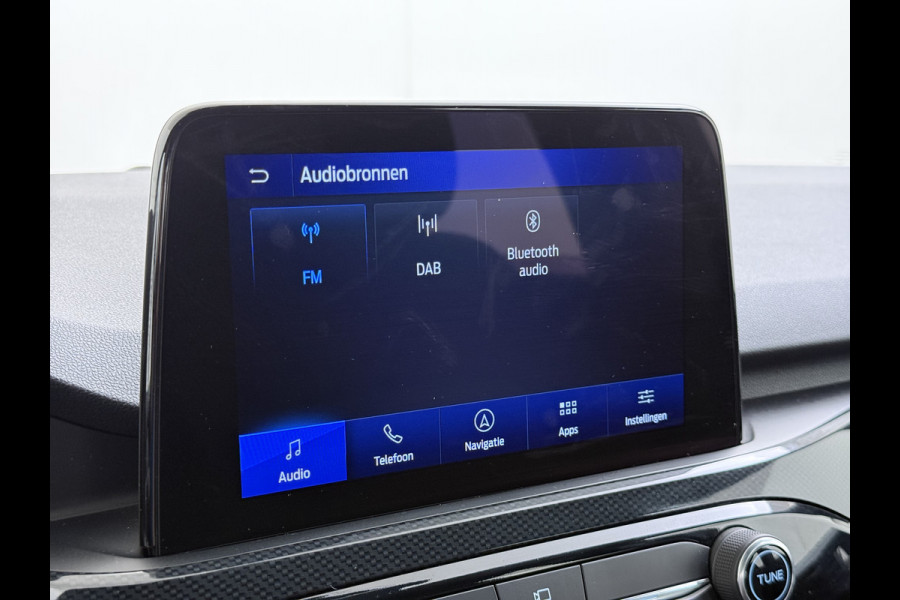 Ford Kuga 1.5T 150PK ST-Line Trekhaak Adap.Cruise Stoel+Stuur+Achterbank+Voorruitverwarming Elek.Achterklep Camera Apple Carplay/Android A Lmv 18" DAB Bluetooth Parkeerhulp Led Lane Assist Isofix Road Edge Detection WiFi 1.800KG Trekgewicht
