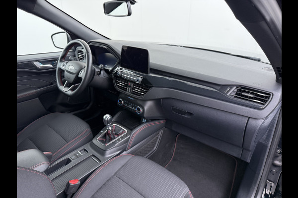 Ford Kuga 1.5T 150PK ST-Line Trekhaak Adap.Cruise Stoel+Stuur+Achterbank+Voorruitverwarming Elek.Achterklep Camera Apple Carplay/Android A Lmv 18" DAB Bluetooth Parkeerhulp Led Lane Assist Isofix Road Edge Detection WiFi 1.800KG Trekgewicht