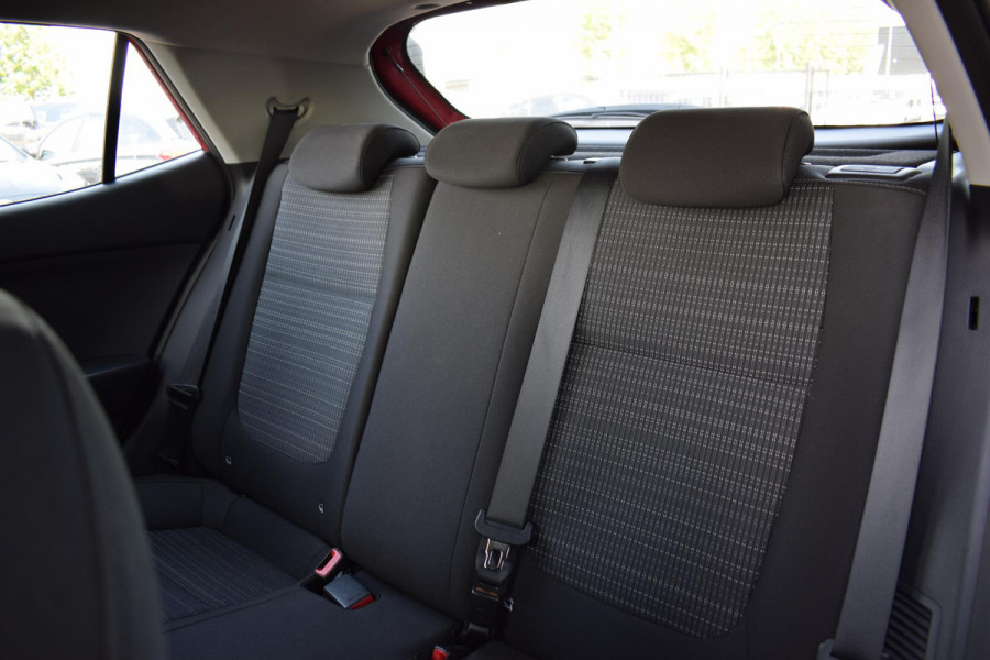 Kia Stonic 1.0 T-GDi MHEV DynamicLine | Apple CarPlay | Camera | Climate | Cruise
