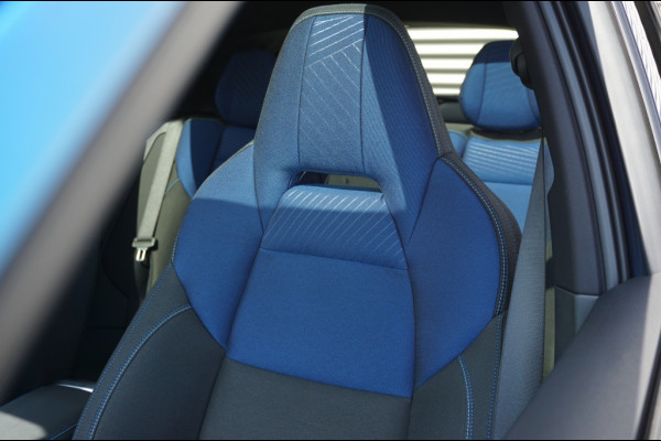 Lynk & Co 01 262PK PHEV AUTOM. | 19.363KM! | PANO | 1800KG TREKGEWICHT