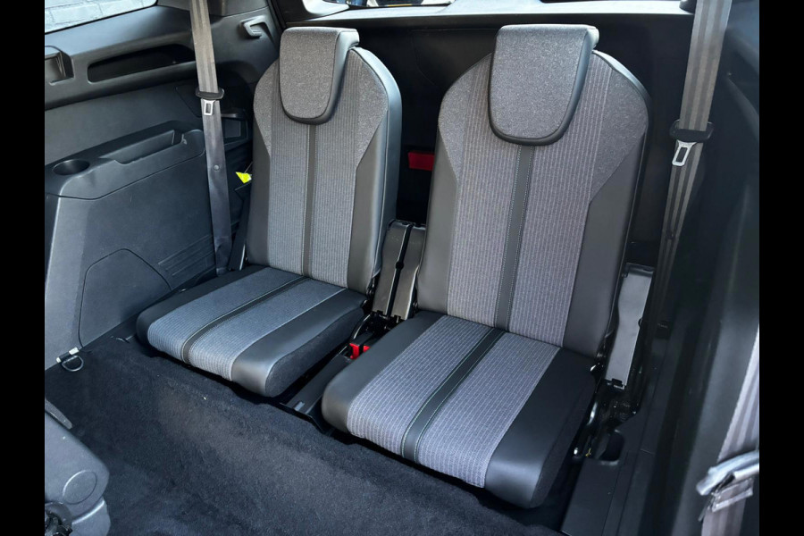 Peugeot 5008 1.2 PureTech Blue Lease Allure LEDER| CAMERA | PDC | NAVI | 7 PERSOONS | NWE APK