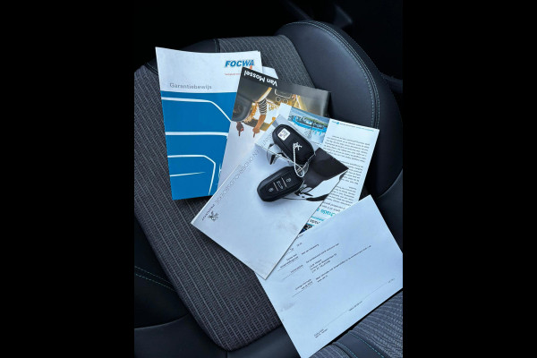 Peugeot 5008 1.2 PureTech Blue Lease Allure LEDER| CAMERA | PDC | NAVI | 7 PERSOONS | NWE APK