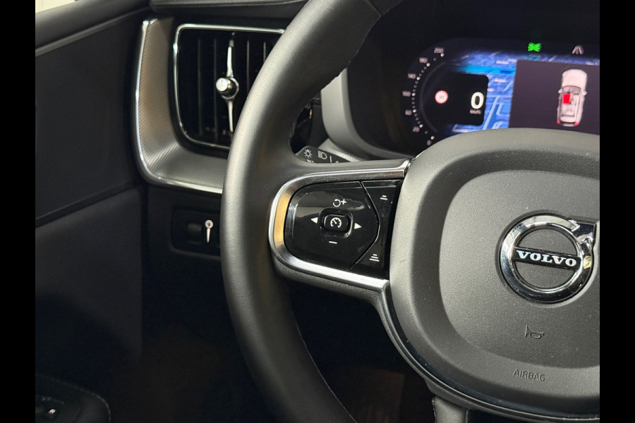 Volvo XC60 2.0 T6 Plug-in hybrid AWD Plus Bright*360 Camera*stoelverwarming*Pano*BOMVOL*