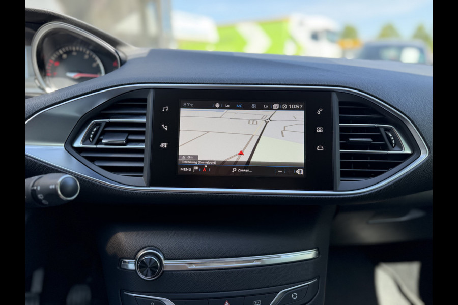 Peugeot 308 Allure / Carplay / Keyless / Cruise / Parkeersensoren V+A / Navi / 16''