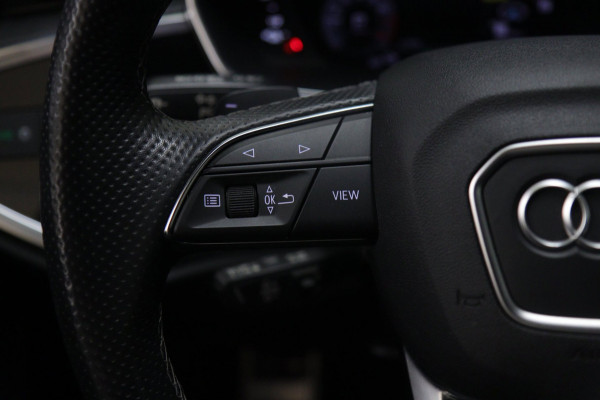 Audi Q3 Sportback 45 TFSI e S Edition /PANO/CARPLAY/KEYLES/STOELV/BOMVOL