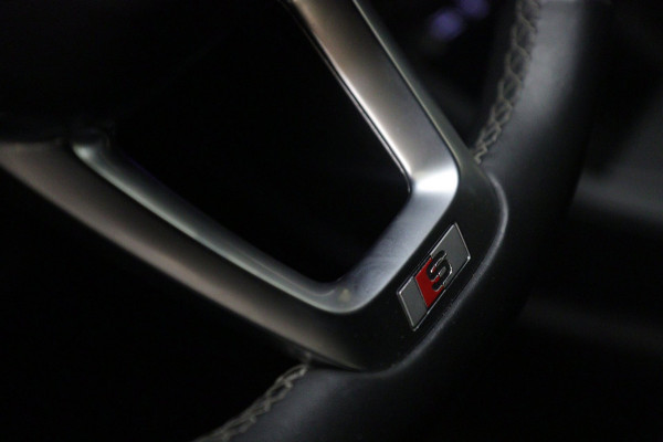 Audi Q3 Sportback 45 TFSI e S Edition /PANO/CARPLAY/KEYLES/STOELV/BOMVOL