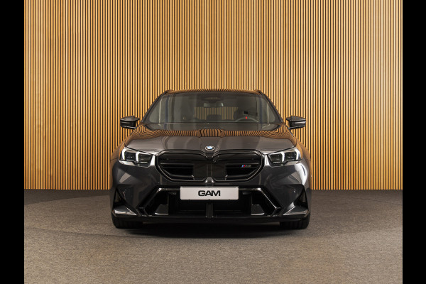 BMW M5 TOURING KERAMISCH | M DRIVER‘S PACK | PANO | B&W
