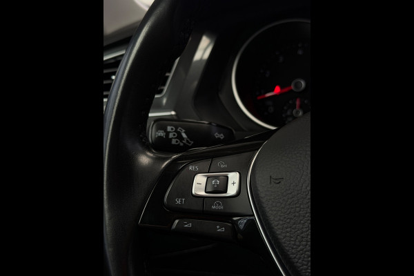 Volkswagen Tiguan 2.0 TSI 4Motion Highline Trekhaak CarPlay