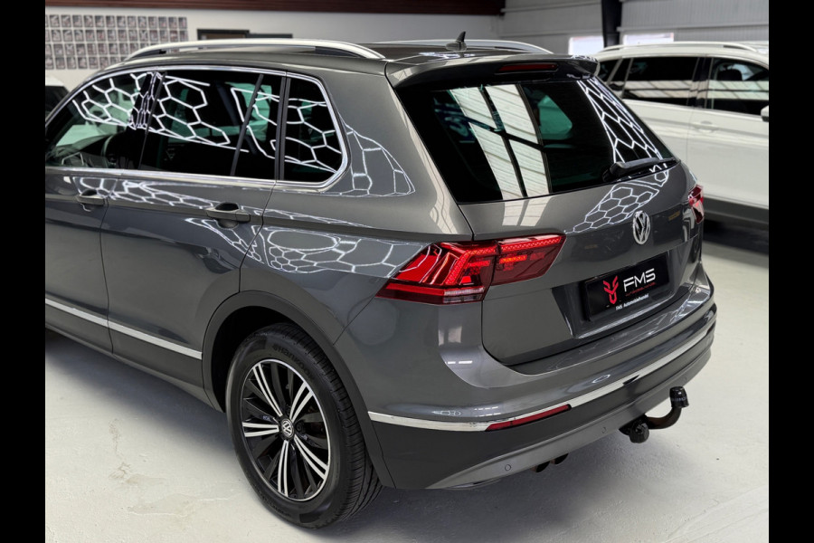 Volkswagen Tiguan 2.0 TSI 4Motion Highline Trekhaak CarPlay