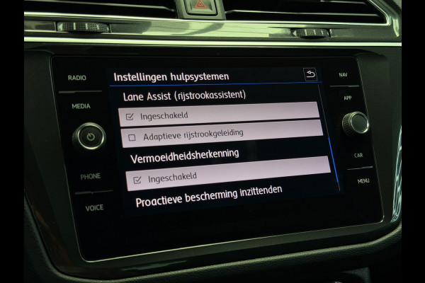 Volkswagen Tiguan 2.0 TSI 4Motion Highline Trekhaak CarPlay