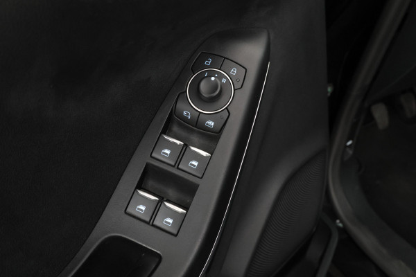 Ford Puma 1.0 EcoBoost Hybrid Titanium X Digital Dash, Adaptieve cruise, Stoel/stuur verwarming