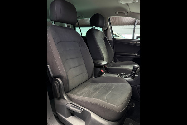 Volkswagen Tiguan 2.0 TSI 4Motion Highline Trekhaak CarPlay