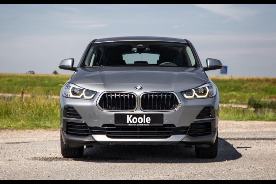 BMW X2 xDrive25e Executive CAMERA / LEDER / PLUG IN HYBRID / STOELVERWARMING / DEALER ONDERHOUDEN