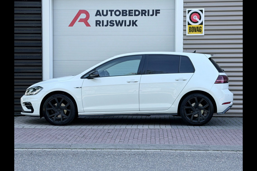 Volkswagen Golf 1.5 TSI Highline Business R Virtual/AppleCarPlay