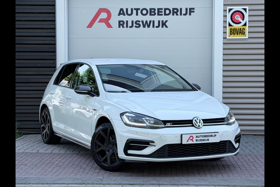Volkswagen Golf 1.5 TSI Highline Business R Virtual/AppleCarPlay