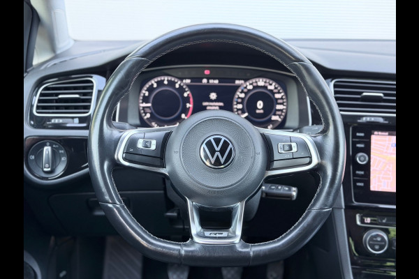 Volkswagen Golf 1.5 TSI Highline Business R Virtual/AppleCarPlay
