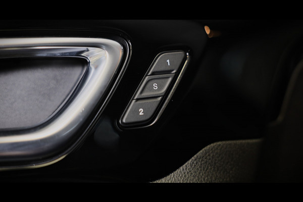 Jeep Compass 1.3T S / AUT / Navi / Acc / Lane Assist / Dode Hoek / Leder / Memory / 360 Camera / Elek Stoelen / Led / Pdc / 19 Inc