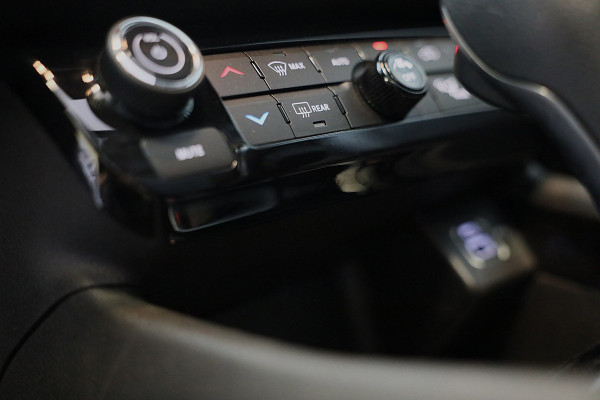 Jeep Compass 1.3T S / AUT / Navi / Acc / Lane Assist / Dode Hoek / Leder / Memory / 360 Camera / Elek Stoelen / Led / Pdc / 19 Inc
