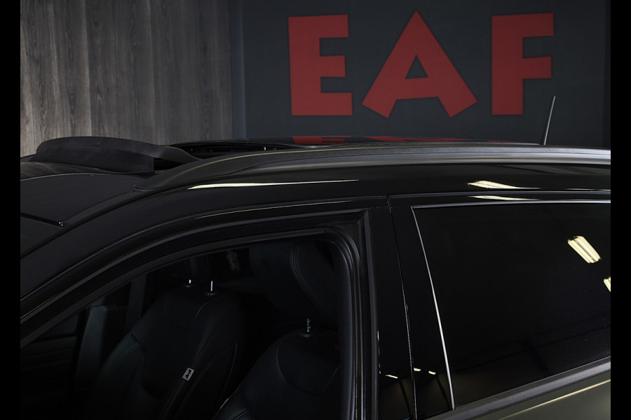 Jeep Compass 1.3T S / AUT / Navi / Acc / Lane Assist / Dode Hoek / Leder / Memory / 360 Camera / Elek Stoelen / Led / Pdc / 19 Inc