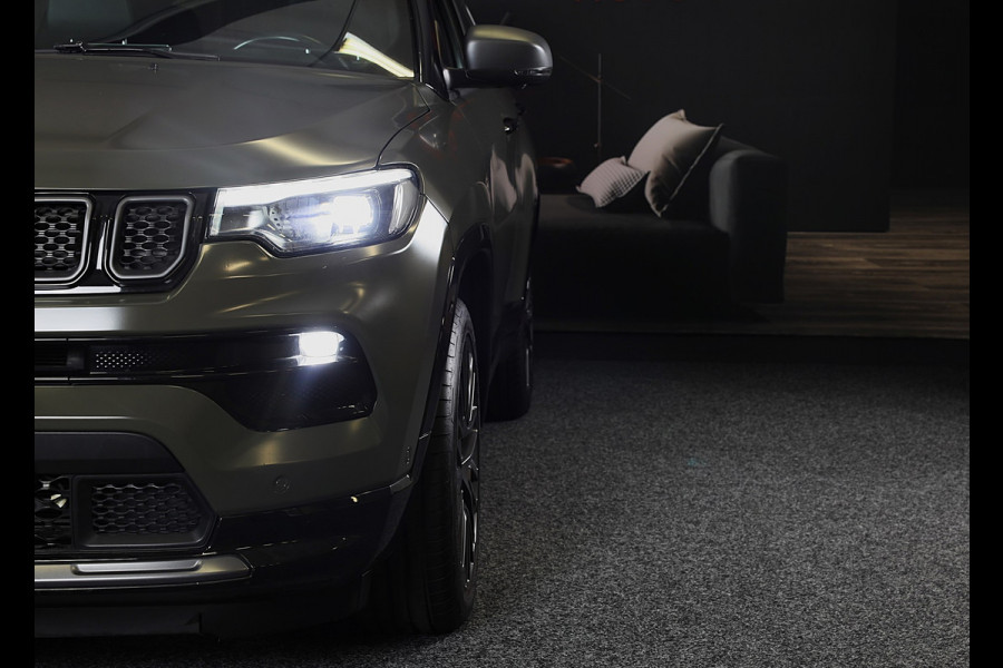 Jeep Compass 1.3T S / AUT / Navi / Acc / Lane Assist / Dode Hoek / Leder / Memory / 360 Camera / Elek Stoelen / Led / Pdc / 19 Inc