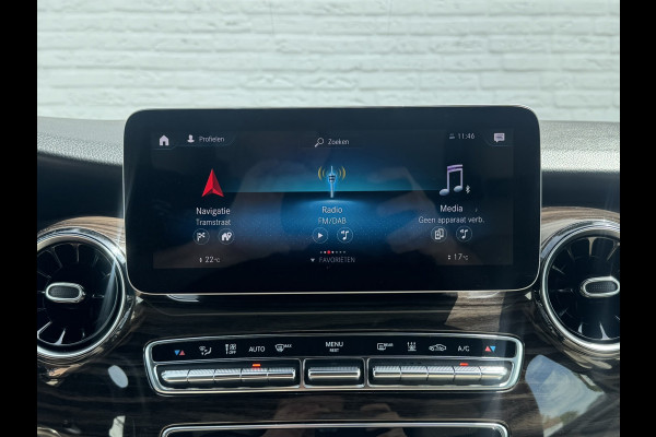 Mercedes-Benz V-Klasse 300d Lang AMG Burmester Stoelkoeling M-bux 360 Camera Trekhaak Adaptieve Cruise