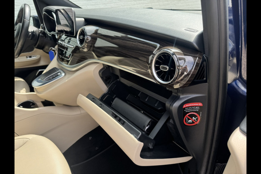 Mercedes-Benz V-Klasse 300d Lang AMG Burmester Stoelkoeling M-bux 360 Camera Trekhaak Adaptieve Cruise