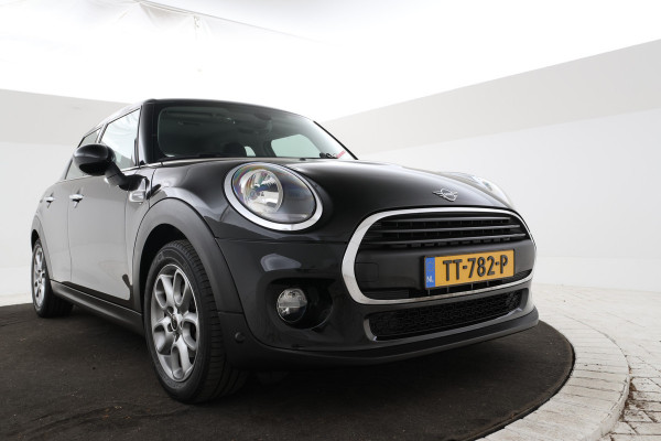 MINI 5-deurs 1.5 One Pepper