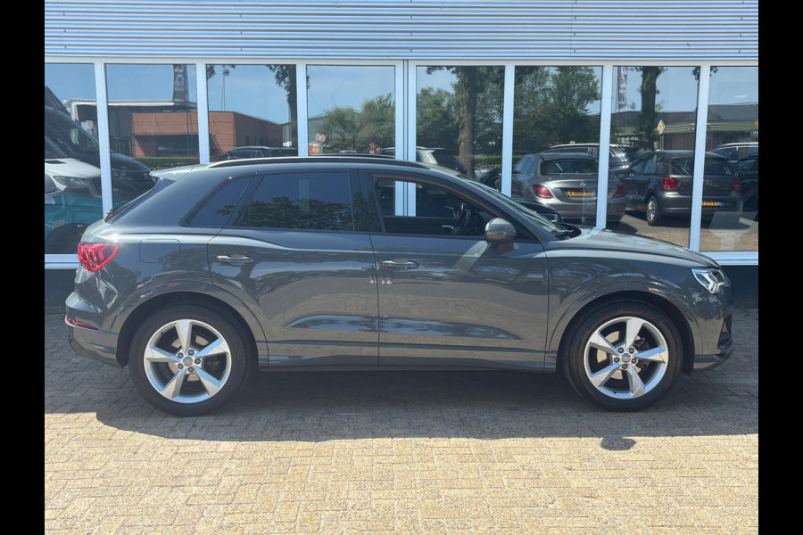 Audi Q3 35 TFSI Pro Line | Stoelverwarming | Dodehoek Detectie | Parkeersensoren | Sportstoelen
