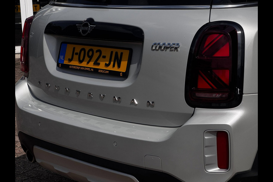 MINI Countryman 1.5 Cooper Chili | Pano | NL-Auto | Leder | Harman Kardon | Stoelverwarming | HUD | Climate Control