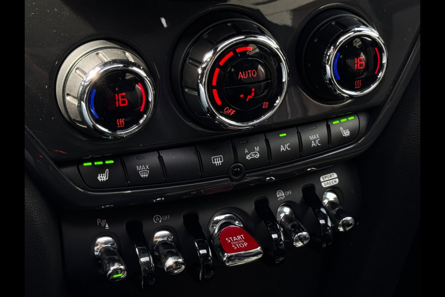 MINI Countryman 1.5 Cooper Chili | Pano | NL-Auto | Leder | Harman Kardon | Stoelverwarming | HUD | Climate Control