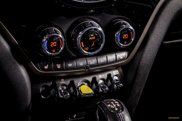 MINI Countryman 1.5 Cooper S E ALL4 Untamed|Cam|E-stoel|Acc
