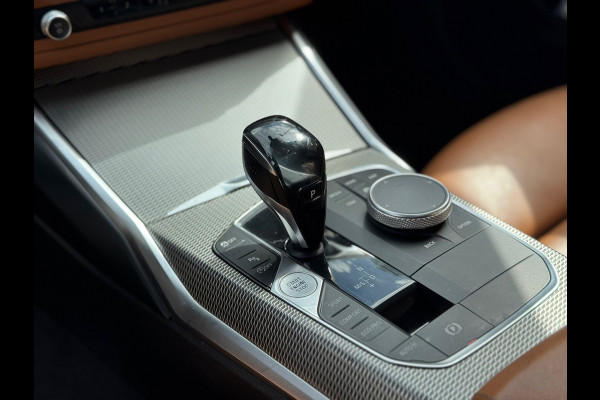 BMW 3-serie 330i High Executive Mpakket|HK|DAK|Driveassist|Laser|Portimao