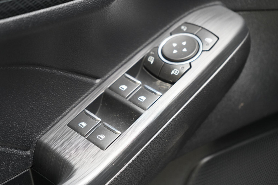 Ford Kuga 2.5 PHEV ST-Line | SoH 89% | Head-Up | Blind-Spot | Stoelverwarming | Carplay | Afn. trekhaak | Navigatie | Adaptive cruise