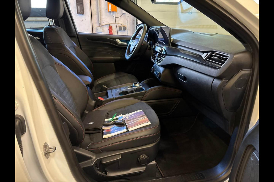 Ford Kuga 2.5 PHEV ST-Line X | 82500 KM | Trekhaak | Winterpack | Driver pack | Technology Pack | WORDT VERWACHT!