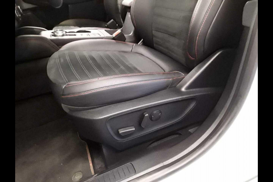 Ford Kuga 2.5 PHEV ST-Line X | 82500 KM | Trekhaak | Winterpack | Driver pack | Technology Pack | WORDT VERWACHT!