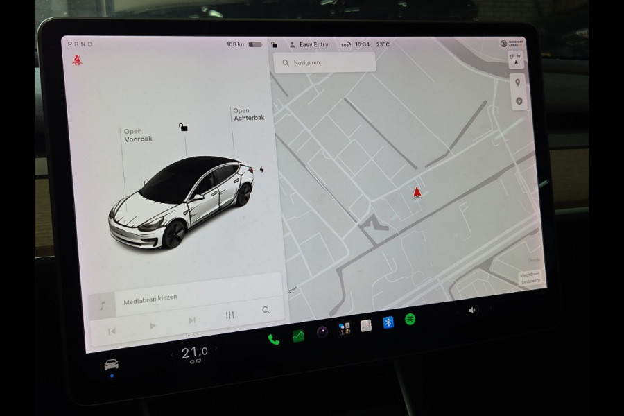 Tesla Model 3 Standard RWD Plus 60 kWh