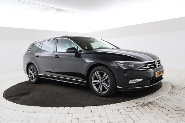 Volkswagen Passat Variant 2.0 TSI R-Line Business + Trekhaak, Automaat, Panorama, Adaptieve cruise