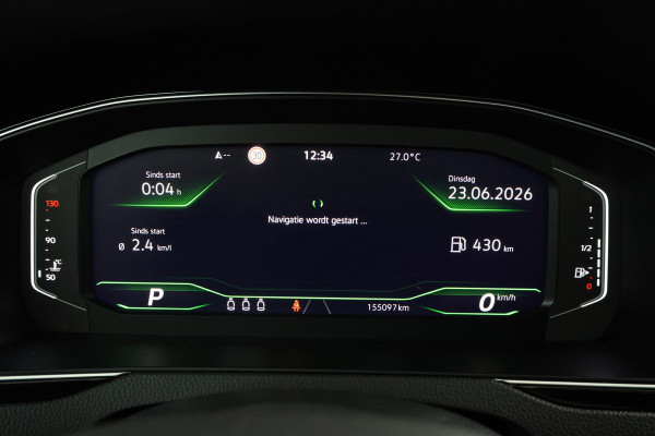 Volkswagen Passat Variant 2.0 TSI R-Line Business + Trekhaak, Automaat, Panorama, Adaptieve cruise
