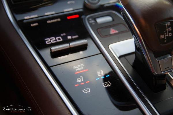 Porsche Panamera Sport Turismo 4.0 Turbo S E-Hybrid Keramisch 686PK .